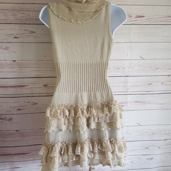 ruffle vest - Picture 2 of 4